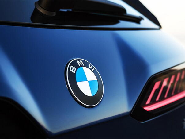 BMW povlači više od 740.000 automobila zbog opasnosti od požara