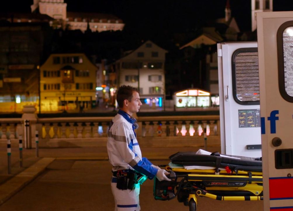 Bolničar o tragediji u Švicarskoj: Mladi su pokušali oživjeti žrtve...