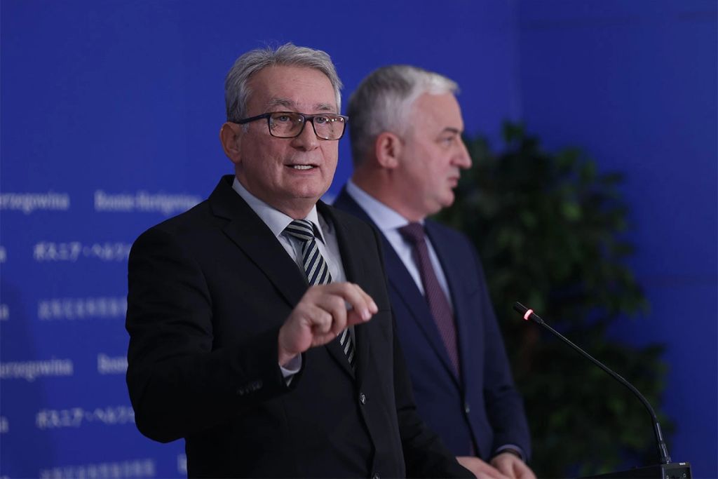 Bosić: "Dodik nikad ne mijenja ćud, a SDS treba reset"