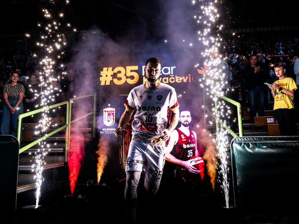 Bosna protiv Dubaija: Spektakl u Zetri za kraj Top 8