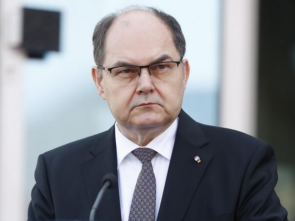 Bošnjački delegati u Domu naroda PFBiH osudili izjavu Schmidta, traže izvinjenje