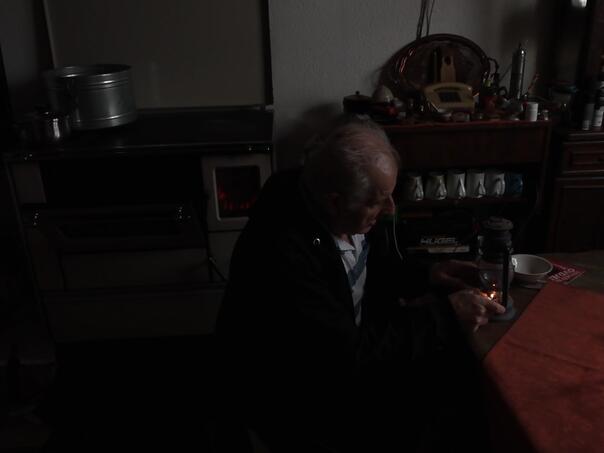 Bošnjački povratnici kod Foče bez struje tri decenije!