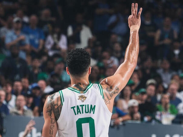 Boston savladao Dallas i u gostima, još jedna pobjeda i titula