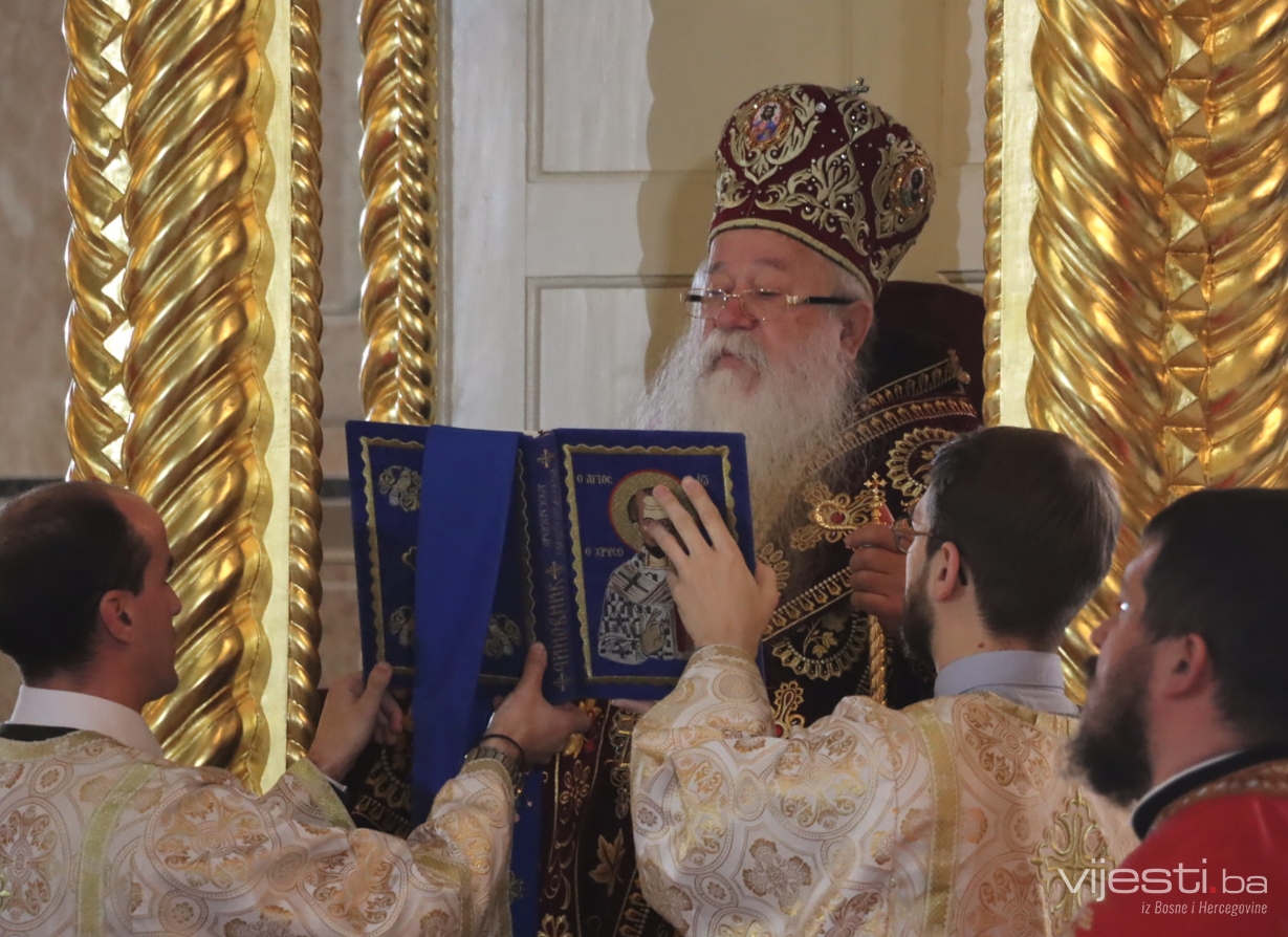 Božićna liturgija u Sabornoj crkvi Presvete Bogorodice u Sarajevu
