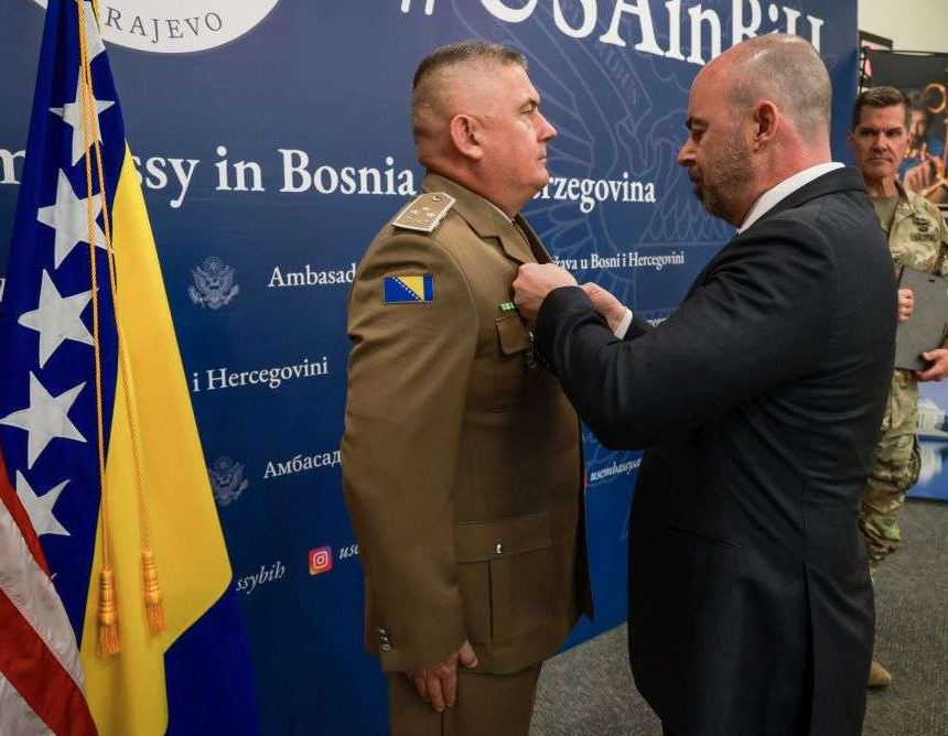Brigadir OS BiH odlikovan i drugom prestižnom američkom medaljom