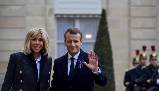 Brigitte Macron u samoizolaciji