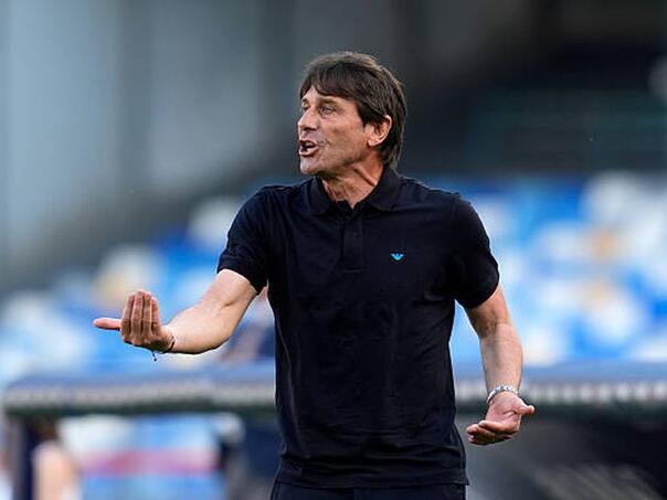 Brod koji tone: Conte na klupi Italije?