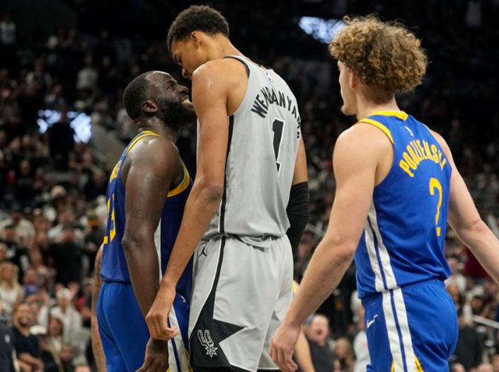 Brutalna partija Curryja, Wemby i Green se zamalo potukli