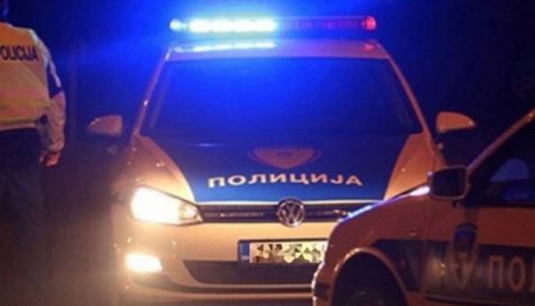 Brzi voz udario auto u Banjaluci, jedna osoba poginula