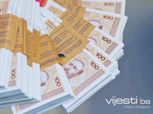 Budžetskim korisnicima 500 KM naknade za blagdane