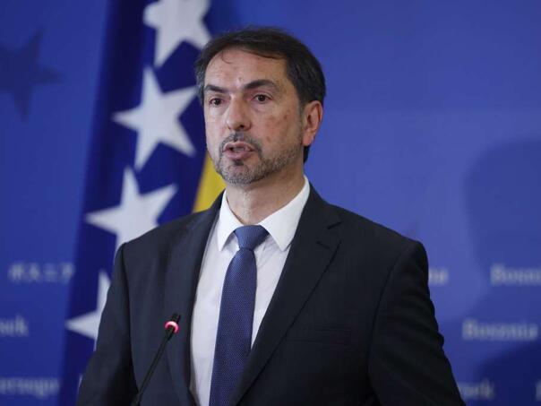 Čavara: Nijedna banka mi ne želi otvoriti račun