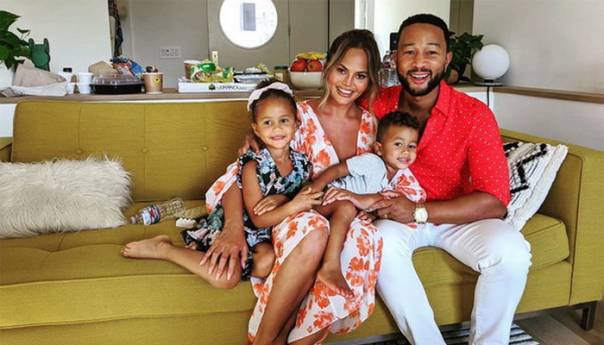 Chrissy Teigen i John Legend očekuju treće dijete