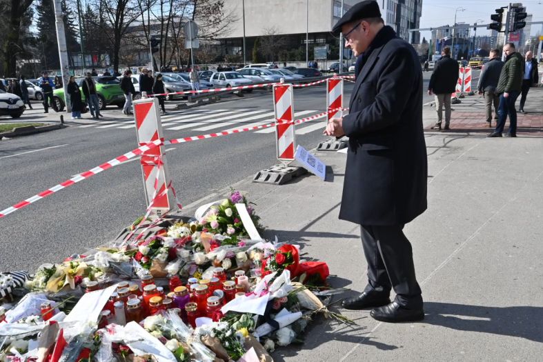 Schmidt odao počast poginulom Erdoanu i povrijeđenoj Elli