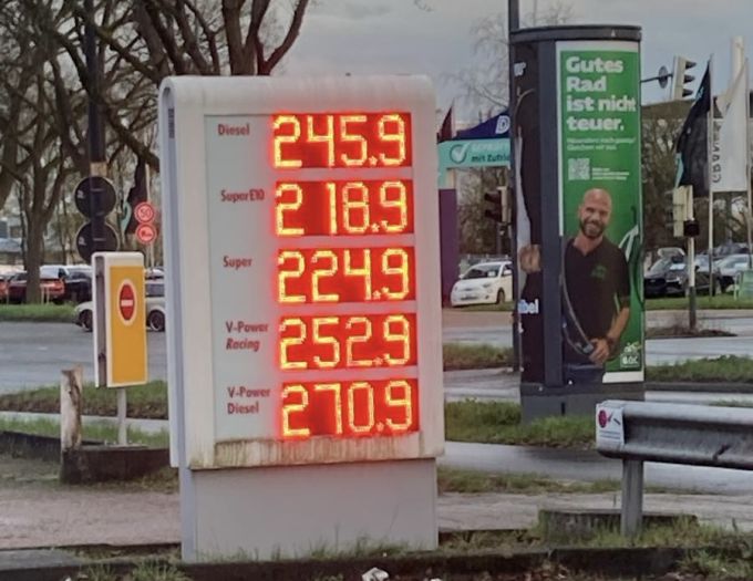 Cijena dizela u Njemačkoj skoro 5 KM po litru