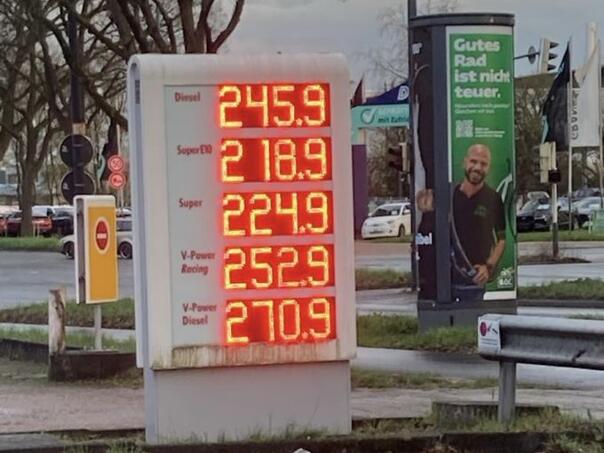 Cijena dizela u Njemačkoj skoro 5 KM po litru