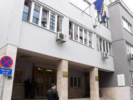 CIK BiH: Pojedina biračka mjesta nisu otvorena tačno u 7 sati