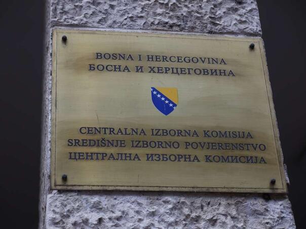 CIK BiH: Više od 3.100 izabranih zvaničnika dostavilo imovinske kartone