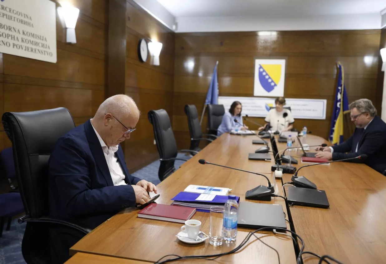 CIK naredio ponovno brojanje na 51 biralištu u RS-u