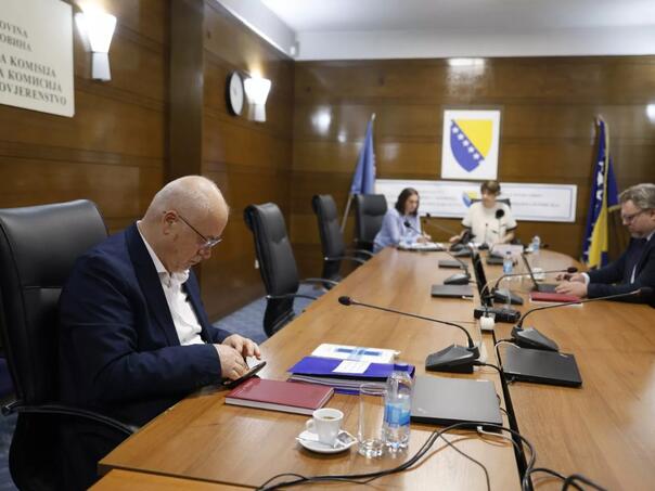 CIK naredio ponovno brojanje na 51 biralištu u RS-u