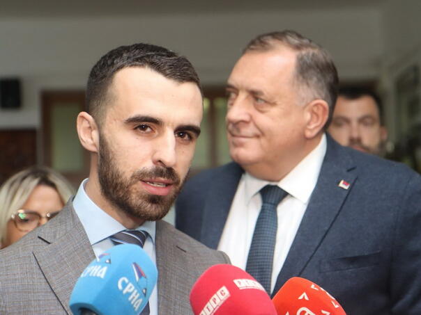 CIK oduzeo mandat vijećnika Dodikovom savjetniku