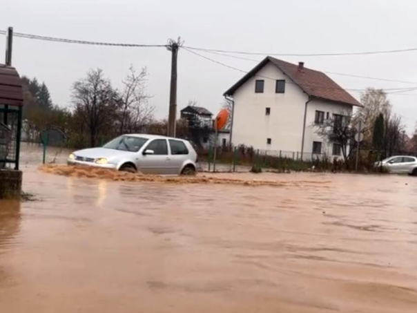 Civilna zaštita KS izdala upozorenje zbog mogućih poplava
