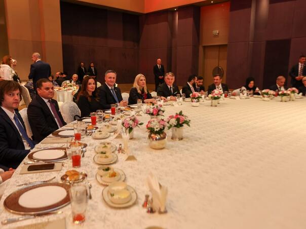 Članovi Predsjedništva BiH na večeri kod Erdogana