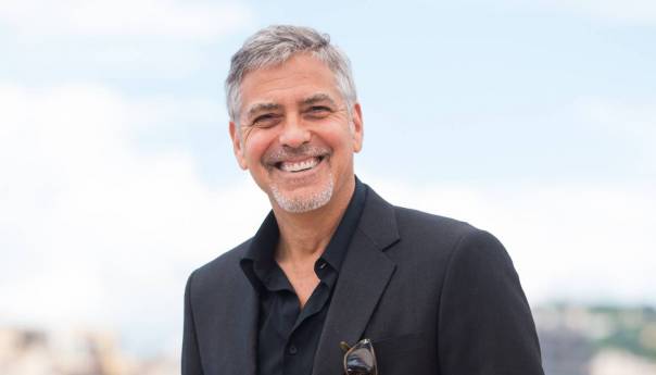 Clooney objasnio zašto je prijateljima poklonio po milion dolara