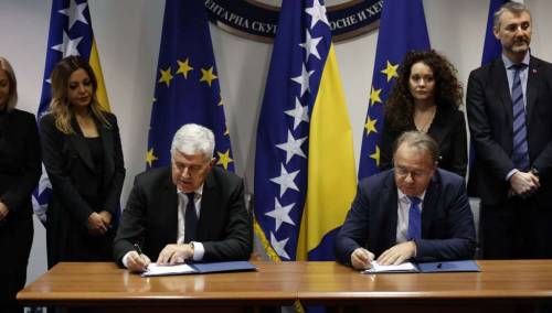 Čović i Nikšić potpisali sporazum HDZ-a i Osmorke