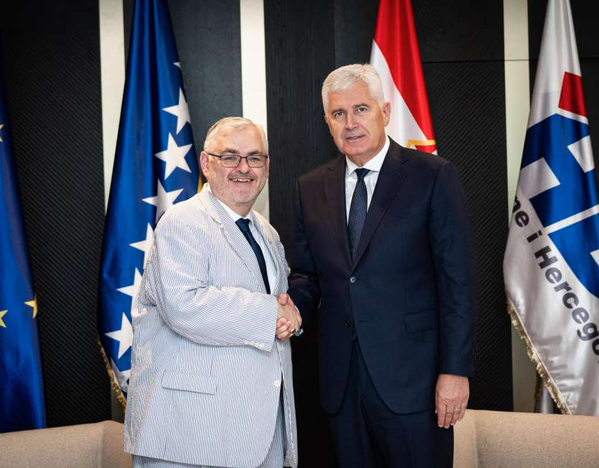 Čović sa Crishockom: Politički dijalog i dogovor ključni za stabilnost BiH i reforme
