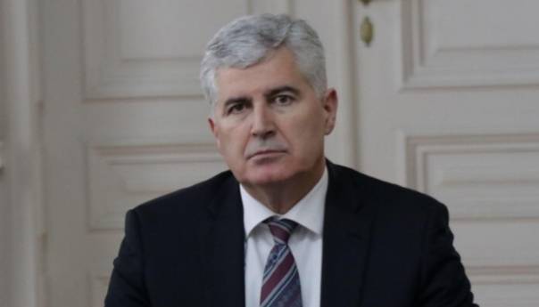 Čović sutra u posjeti Fojnici i Jajcu