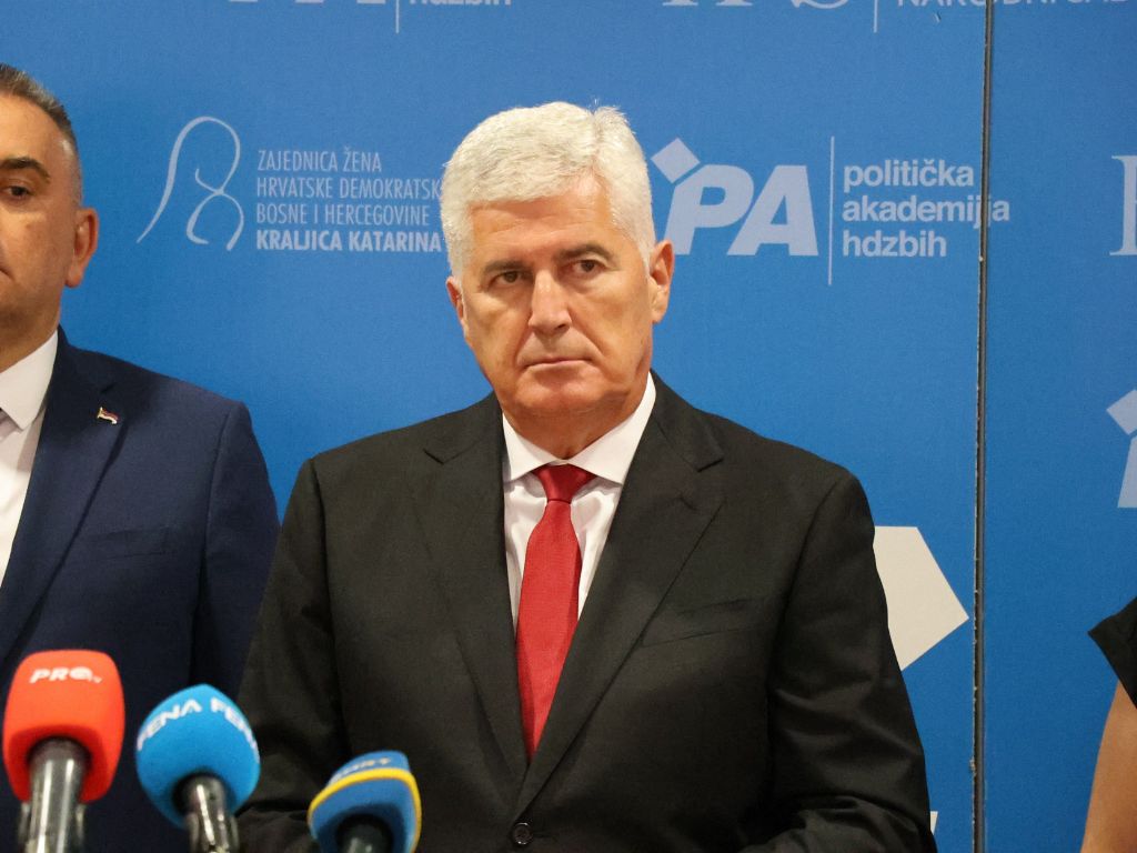 Čović: Sve odluke visokih predstavnika treba staviti van snage