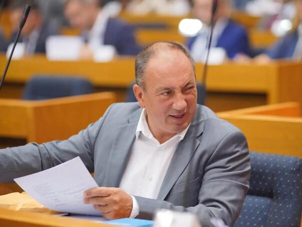 Crnadak pozvao na veliki dogovor opozicije i jedinstvo u PDP-u