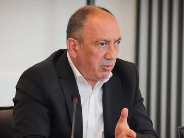 Crnadak tvrdi: SNSD dijeli po 50 KM za glas na izborima