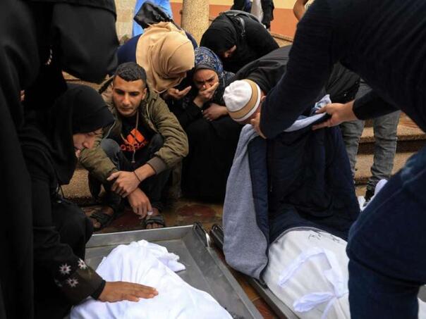 Crne brojke: U izraelskim napadima na Gazu do sada poginula 15.523 Palestinca