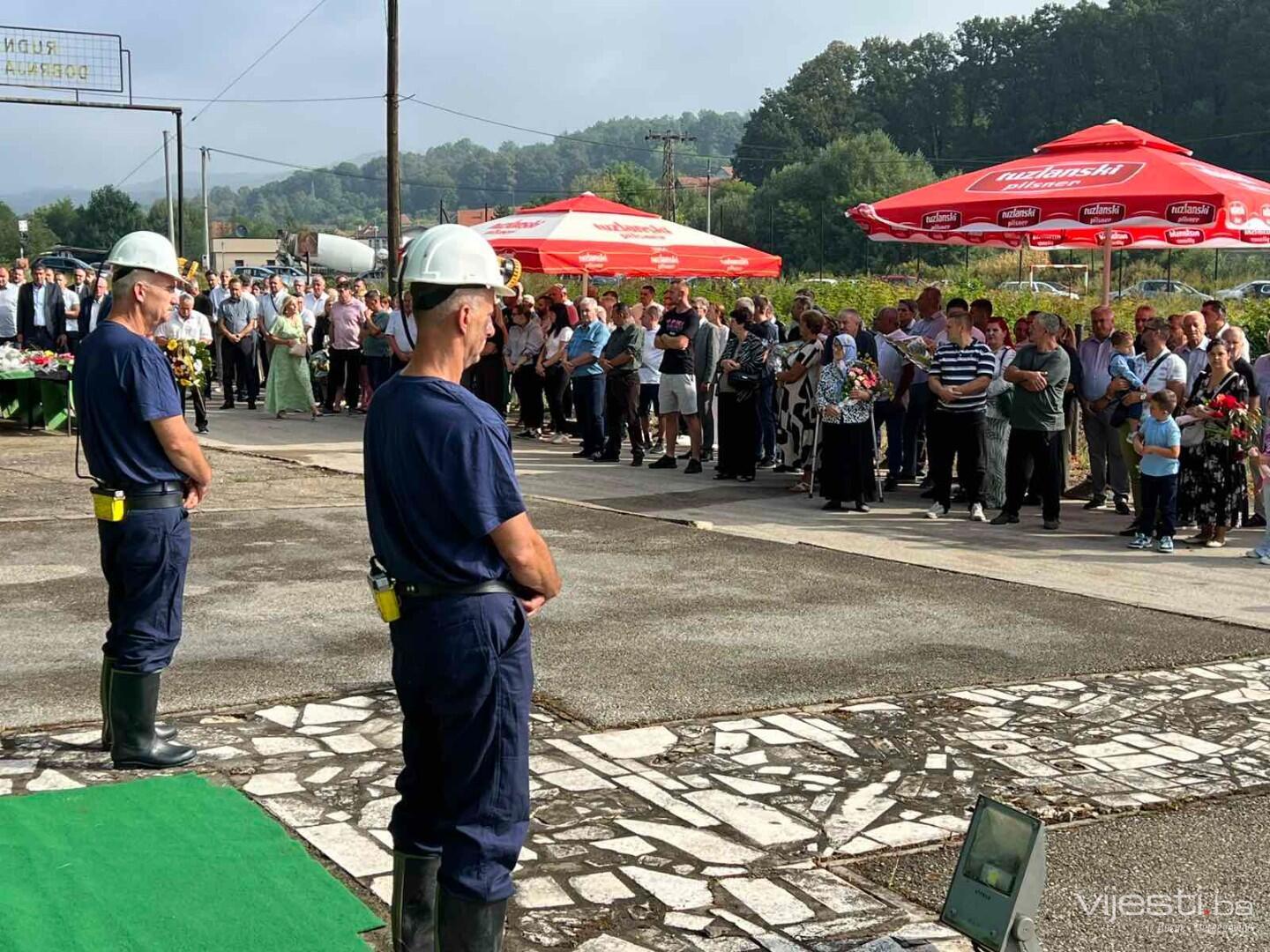 Crni dan u historiji BiH: Mramor ne zaboravlja 180 rudara