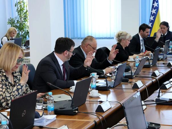 Crno tržište traži rad nedjeljom: Ko u Vladi radi protiv radnika?