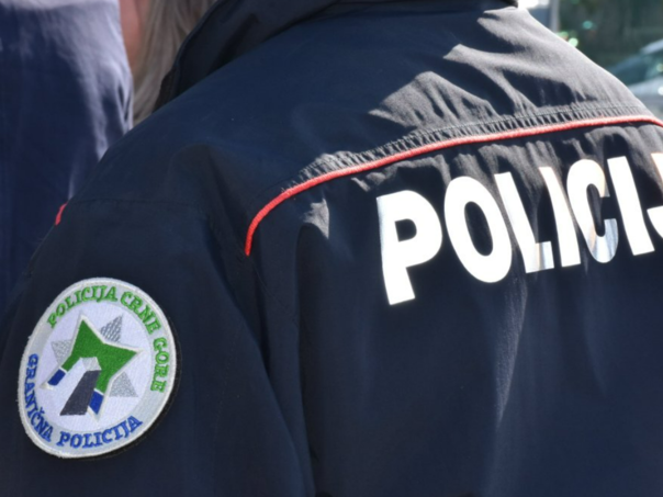 Crnogorci na granici zaplijenili pola tone skanka