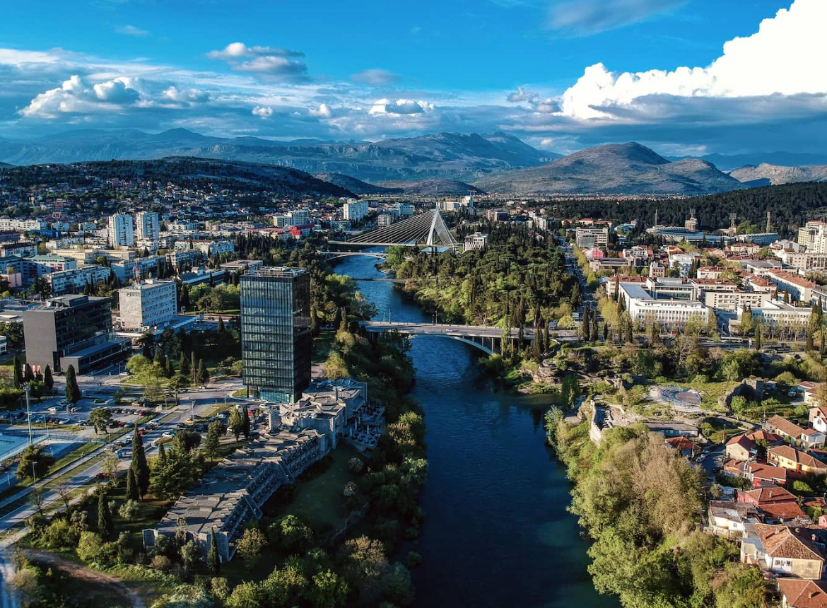 Crnogorska policija izrekla 2.407 mjera protiv stranaca, naplaćeno 58.000 eura kazni