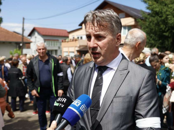 Čuvanje istine: Iza bh. logoraša ostalo 160.000 ručno pisanih dokumenata