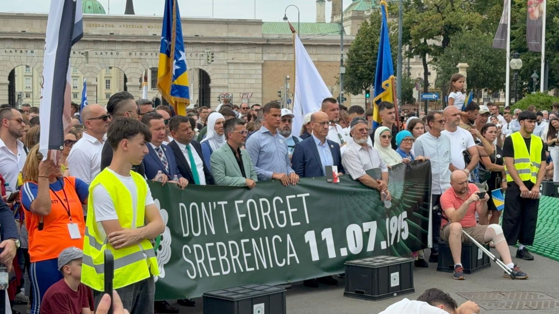 "Cvijet istine i nade" izveden u Beču: Snažna poruka sjećanja i solidarnosti