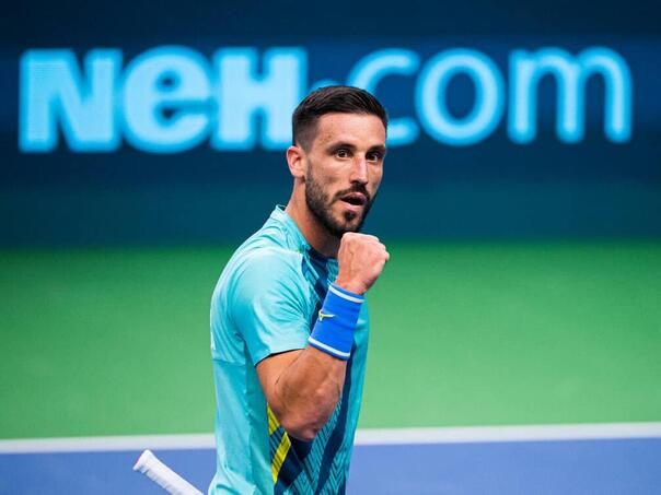 DAMIR DŽUMHUR - TITULA U SANTO DOMINGU