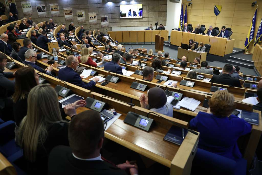Predstavnički dom Parlamenta FBiH o budžetu, penzijama...