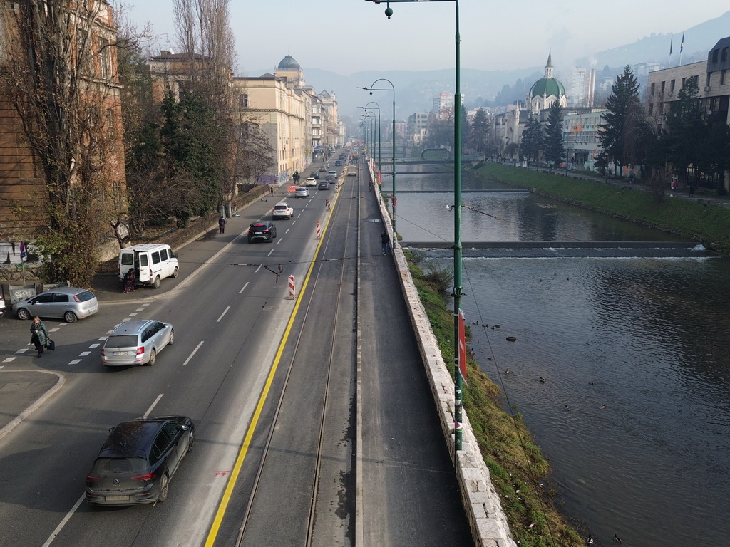 Danas potpuna blokada saobraćaja u centru Sarajevu zbog asfaltiranja