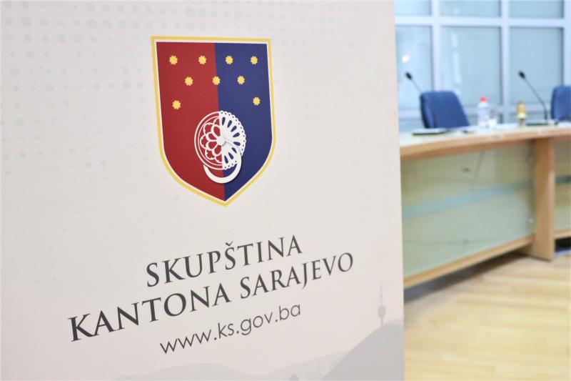 Danas press SDA, SBiH i DF-a u zgradi Kantona Sarajevo