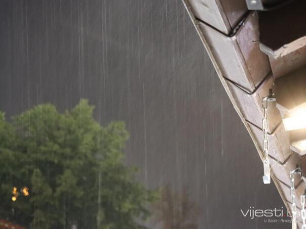 Danas u BiH pretežno oblačno vrijeme sa kišom, temperature u porastu