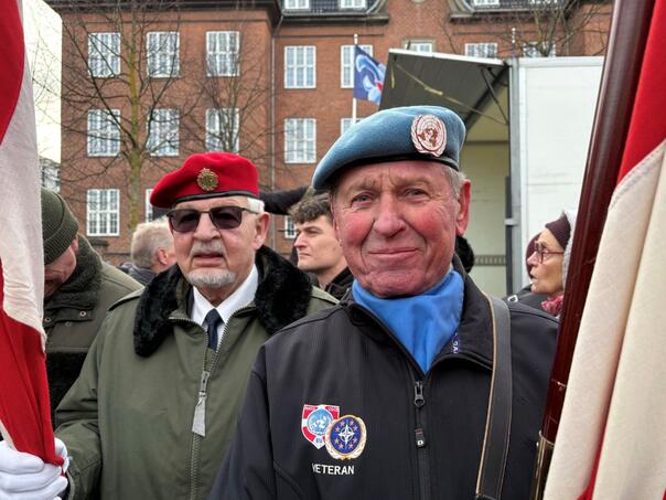 Danski veterani protestuju u Kopenhagenu ispred ambasade SAD