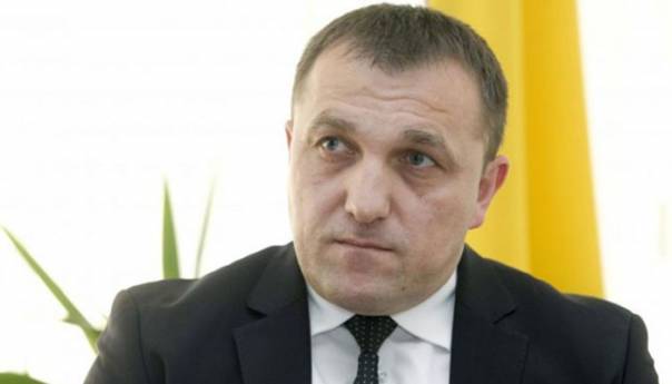 Dedić pripremio set mjera za saniranje posljedica u poljoprivredi