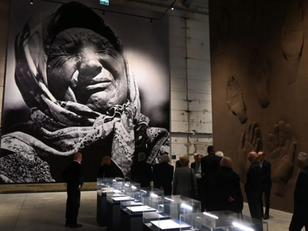 Delegacija ANU BiH u Memorijalnom centru Srebrenica: Potpisan sporazum o saradnji