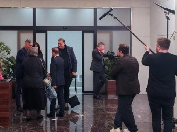 Delegacija RS doputovala u Moskvu: "Karan prvi kod Putina"