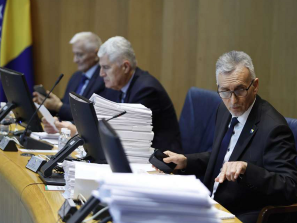 Delegati predložili uvrštavanje više zakonskih prijedloga u dnevni red